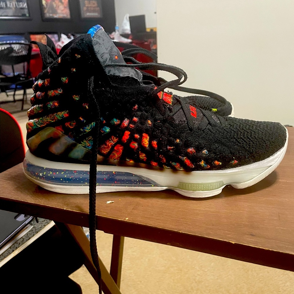 Nike LeBron 17 "James Gang" multi color size 12 Amazing shape price to sale $88